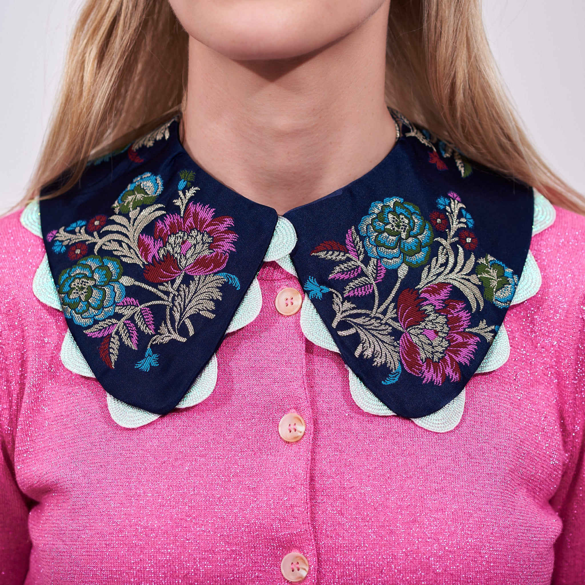 Chelsea Collar in Peacock Silk